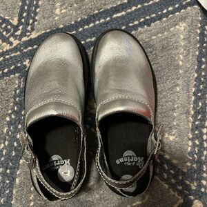 Dr Martens Laketen Silver Leather Slingback Platform Clogs Men’s 7 Women's 8